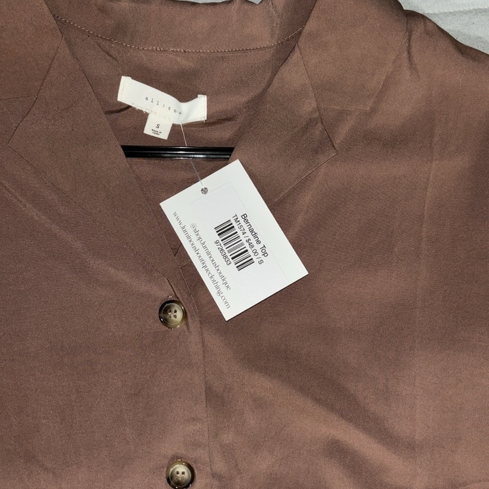All Row blouse - Picture 2 of 2